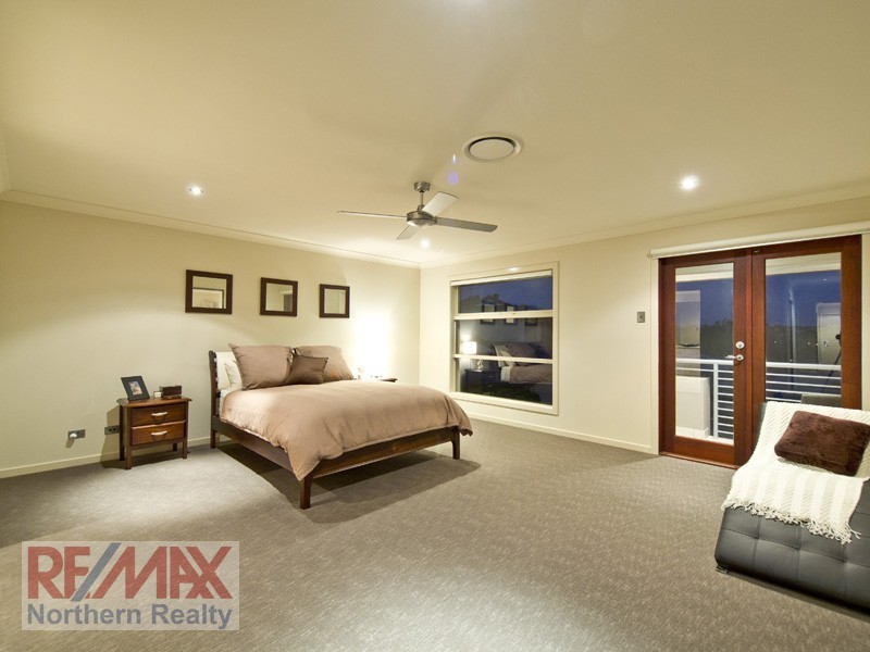 12 Buttonwood Close, Albany Creek QLD 4035