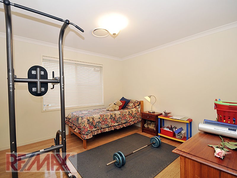 9 Allenby Close, North Lakes QLD 4509