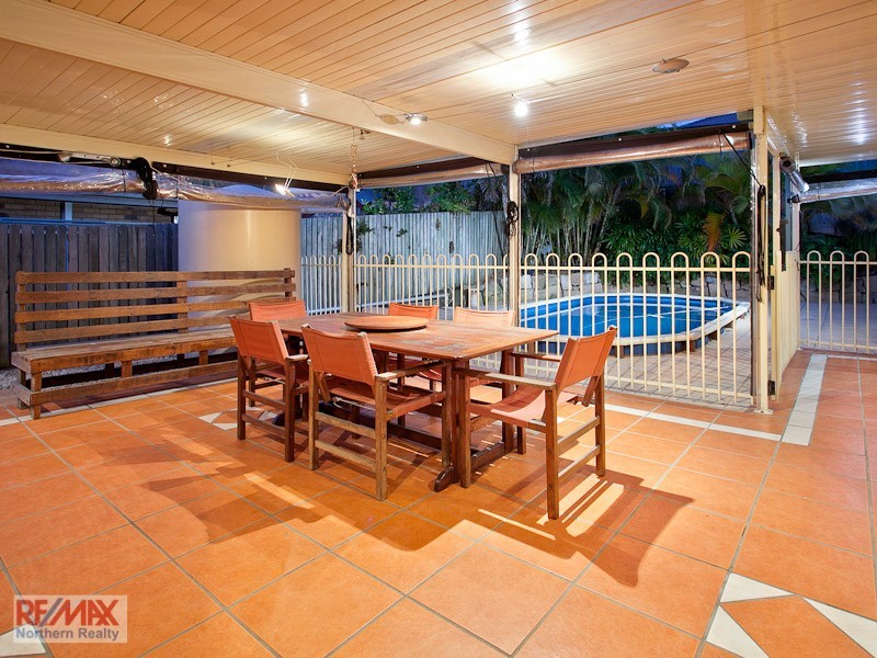 4 Kurrumba Drive, Petrie QLD 4502