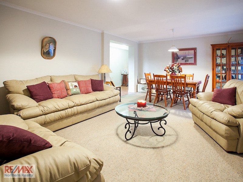 4 Kurrumba Drive, Petrie QLD 4502