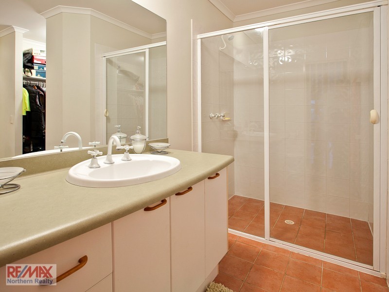 4 Kurrumba Drive, Petrie QLD 4502