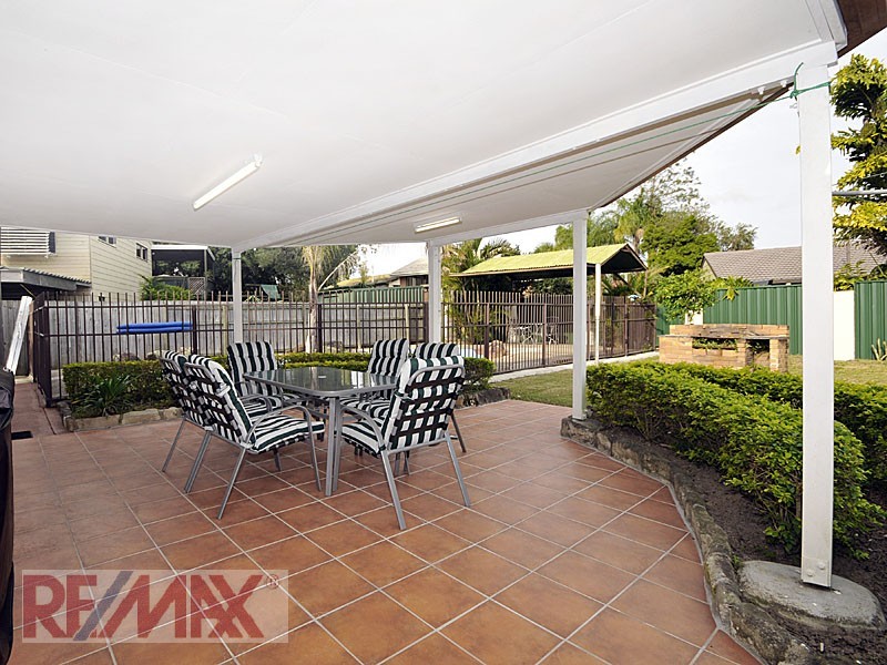 36 Leitchs Rd, Albany Creek QLD 4035