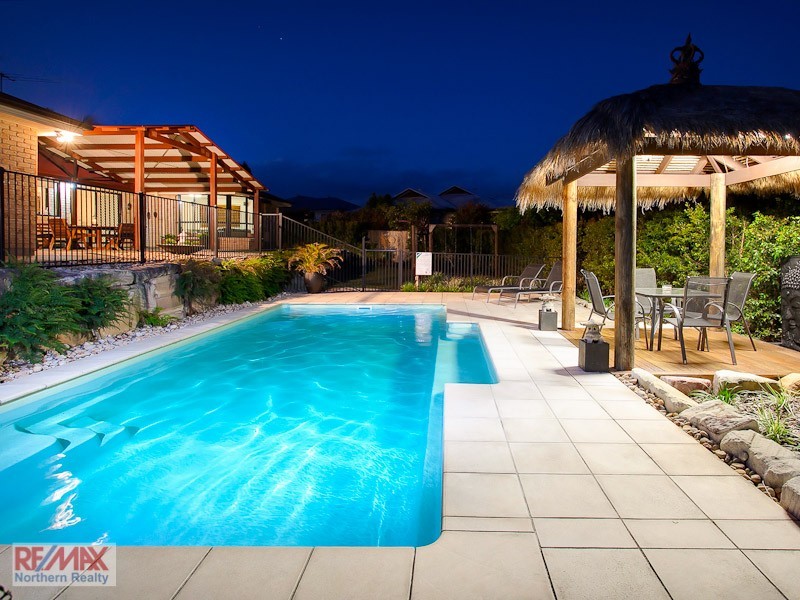 4 Major Court, Cashmere QLD 4500