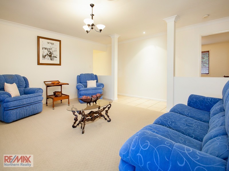 4 Major Court, Cashmere QLD 4500