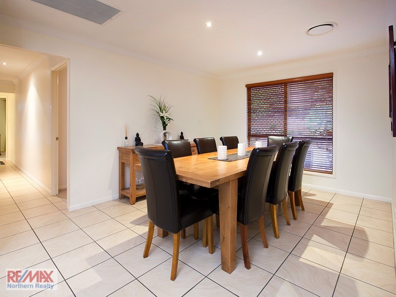 4 Major Court, Cashmere QLD 4500