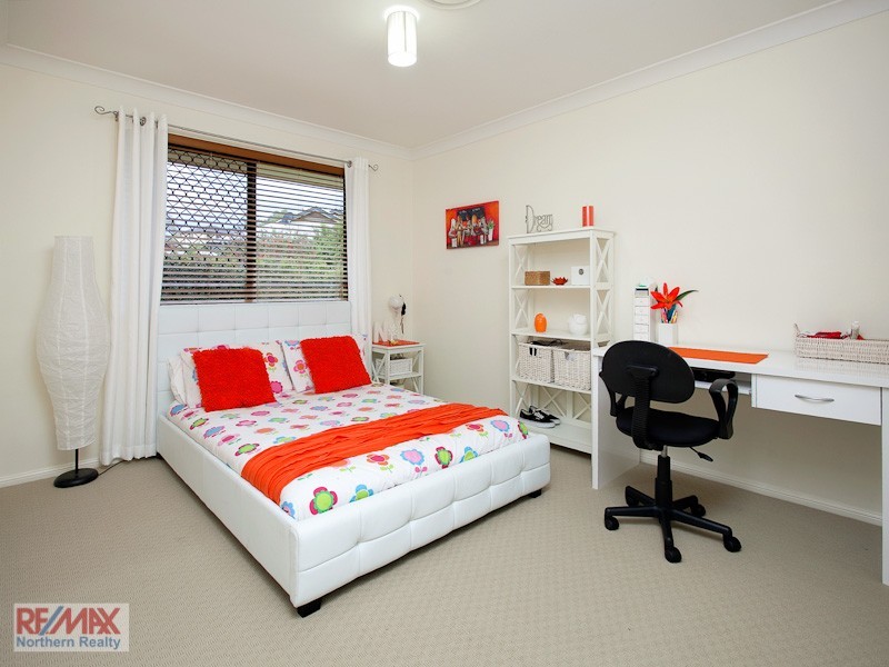 4 Major Court, Cashmere QLD 4500