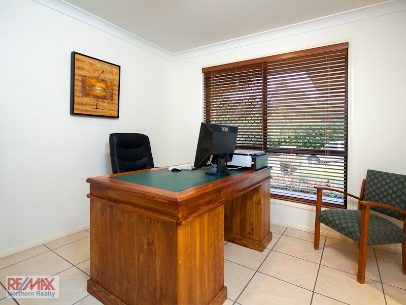 4 Major Court, Cashmere QLD 4500