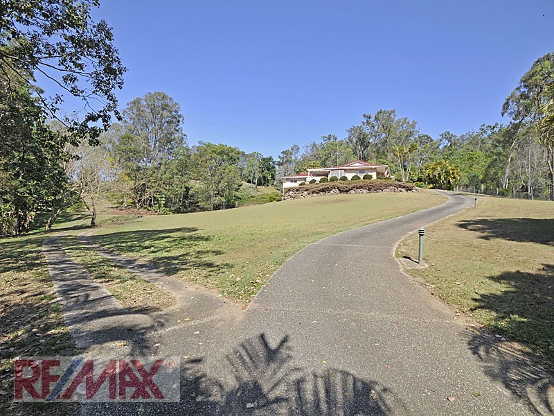 14 Regatta Avenue, Bunya QLD 4055