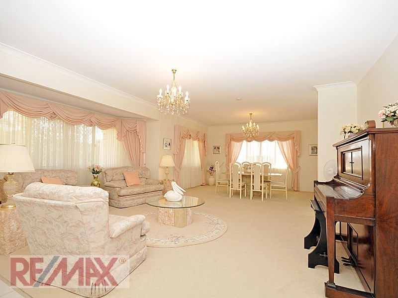 14 Regatta Avenue, Bunya QLD 4055