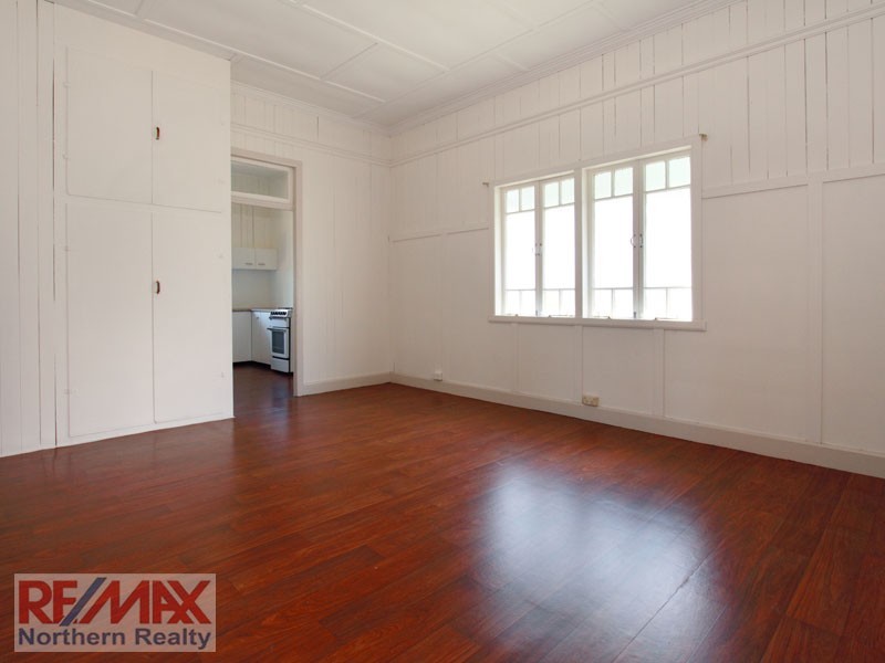 14 Arnott Street, Kedron QLD 4031