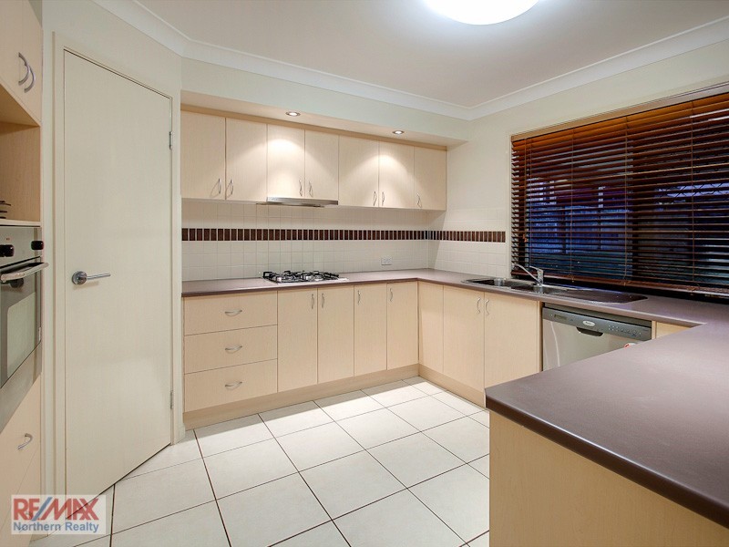 12 Nadine Court, Warner QLD 4500