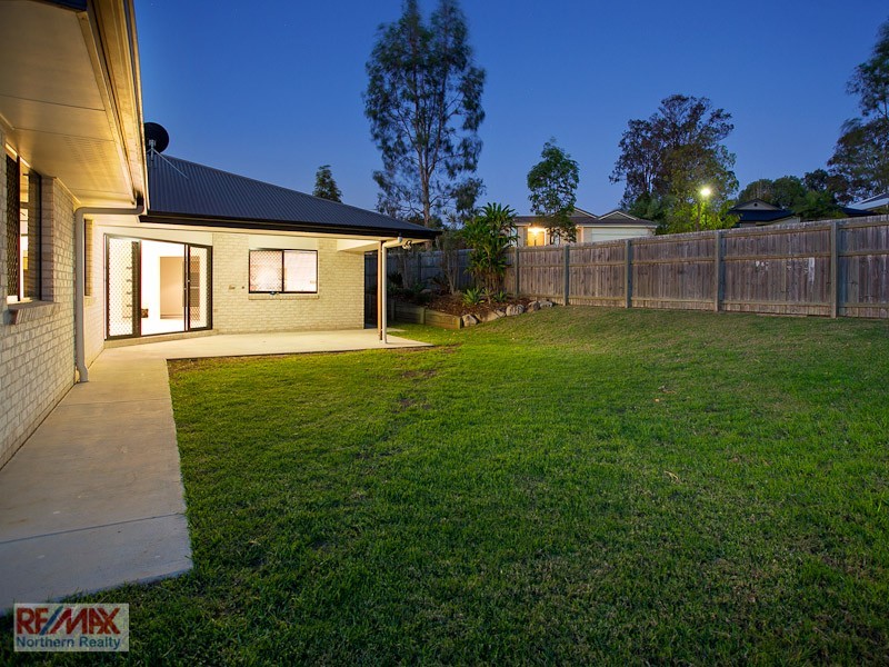 12 Nadine Court, Warner QLD 4500