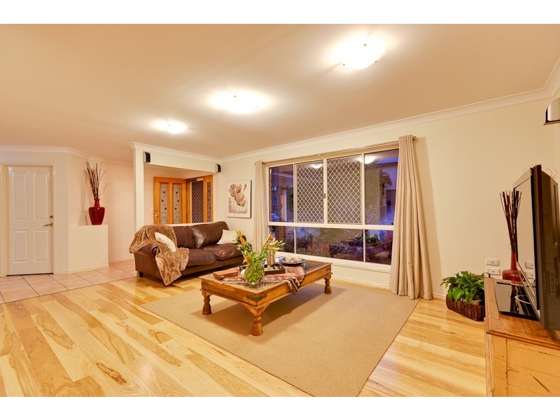 19 Kesteven Street, Albany Creek QLD 4035