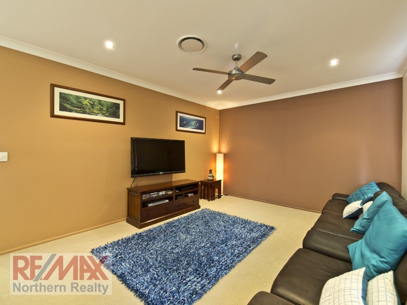 16 GOLD CREEK COURT, Albany Creek QLD 4035