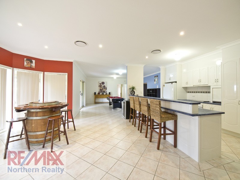 16 GOLD CREEK COURT, Albany Creek QLD 4035