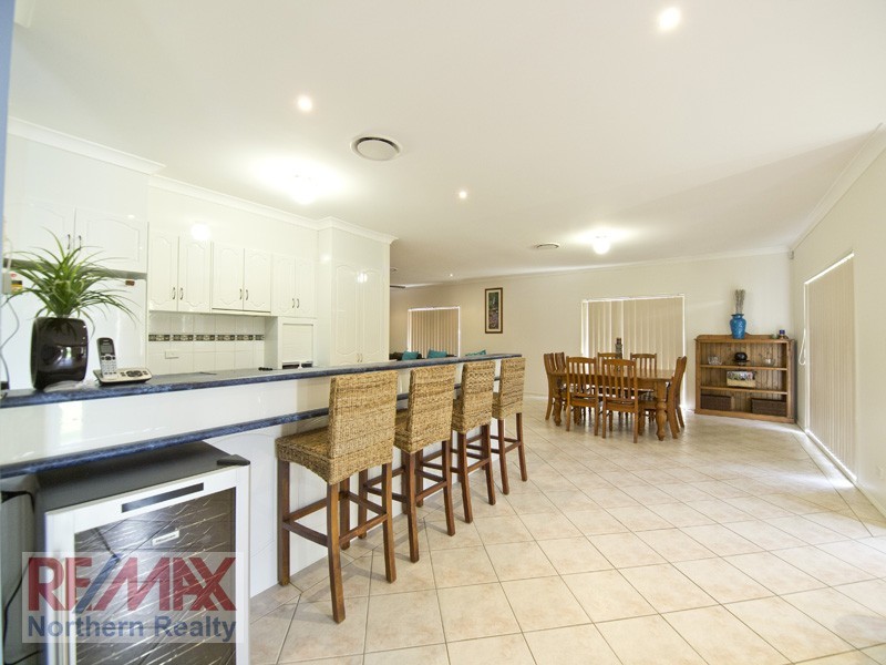 16 GOLD CREEK COURT, Albany Creek QLD 4035