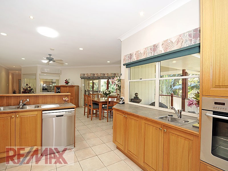 38 Arbour Street, Bridgeman Downs QLD 4035