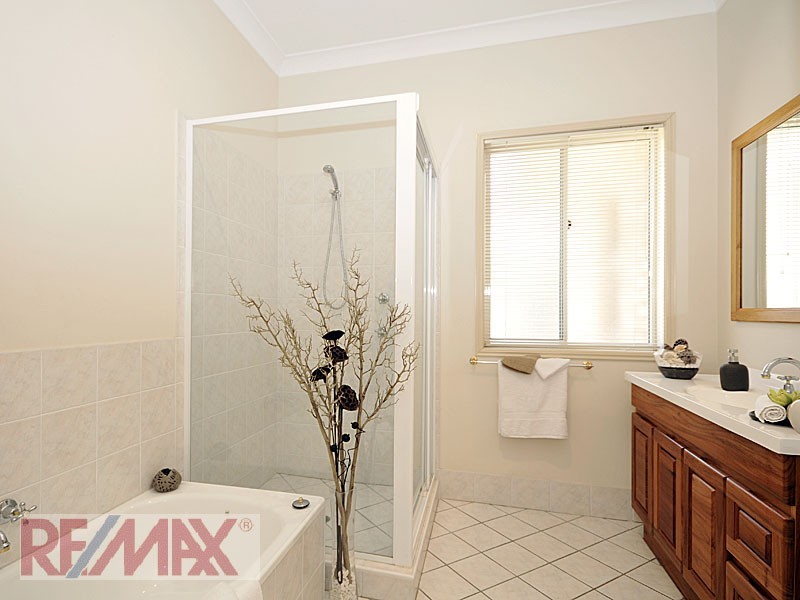 38 Arbour Street, Bridgeman Downs QLD 4035