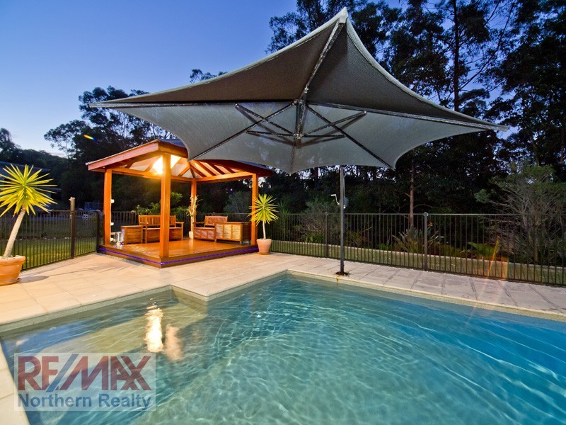 10 Bramwell Court, Cashmere QLD 4500
