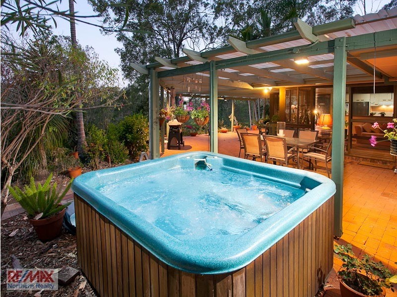 22 Montego Court, Eatons Hill QLD 4037