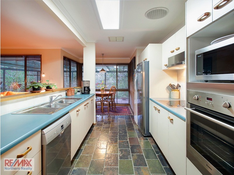 22 Montego Court, Eatons Hill QLD 4037