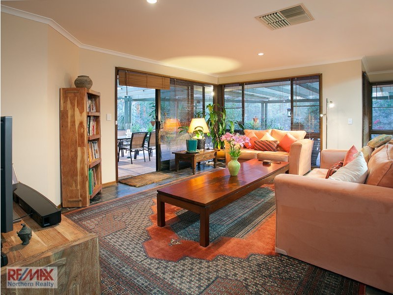 22 Montego Court, Eatons Hill QLD 4037