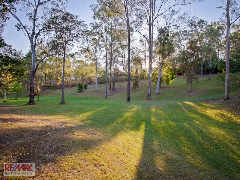 22 Montego Court, Eatons Hill QLD 4037