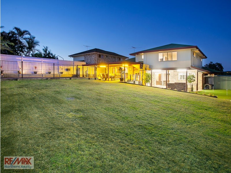 3 Silvereye Crescent, Albany Creek QLD 4035