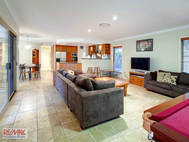 7 VOLVO PL, Joyner QLD 4500