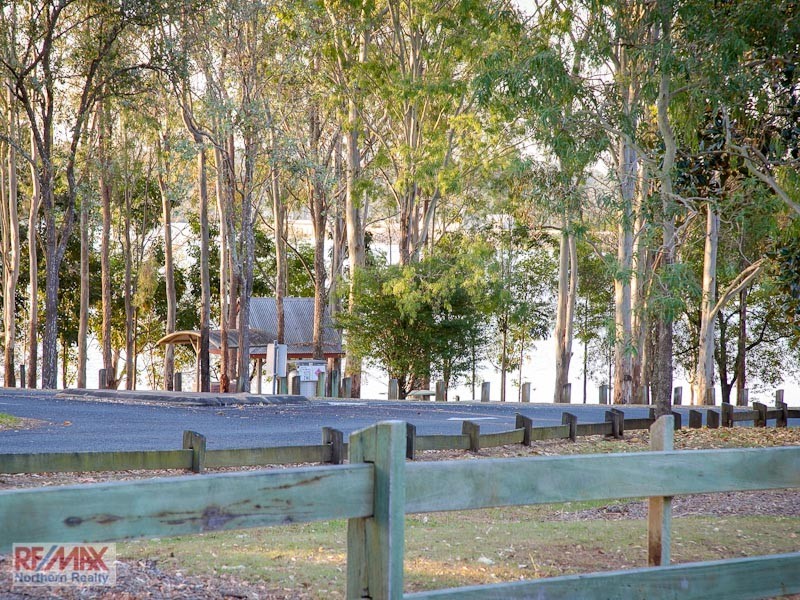 7 VOLVO PL, Joyner QLD 4500