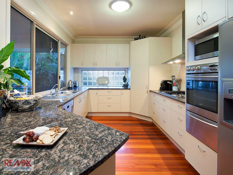 16 Country Club Drive, Albany Creek QLD 4035