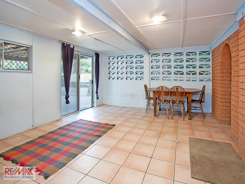 5 Aldren Street, Stafford Heights QLD 4053