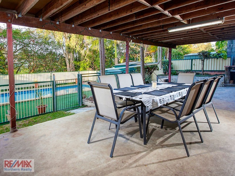 5 Aldren Street, Stafford Heights QLD 4053