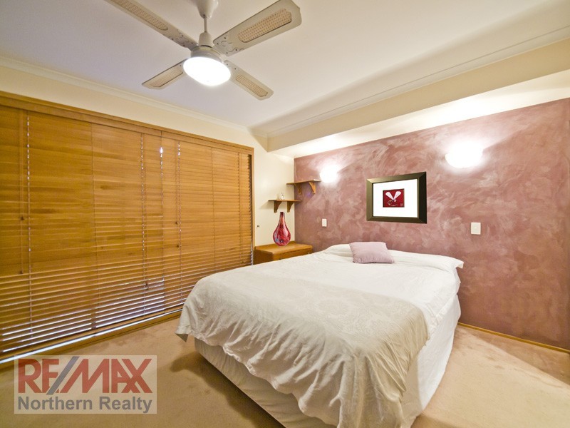 8 Ophelia Crescent, Eatons Hill QLD 4037