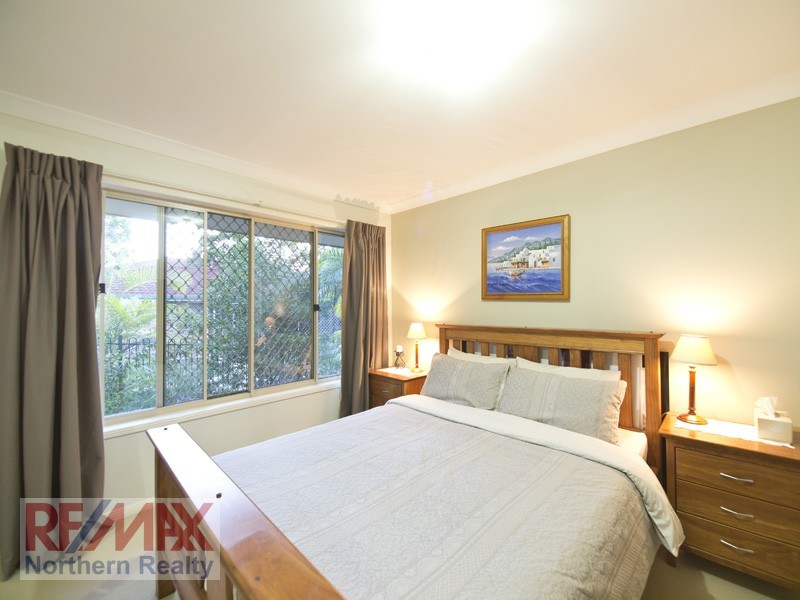 1 Elwood Court, Eatons Hill QLD 4037