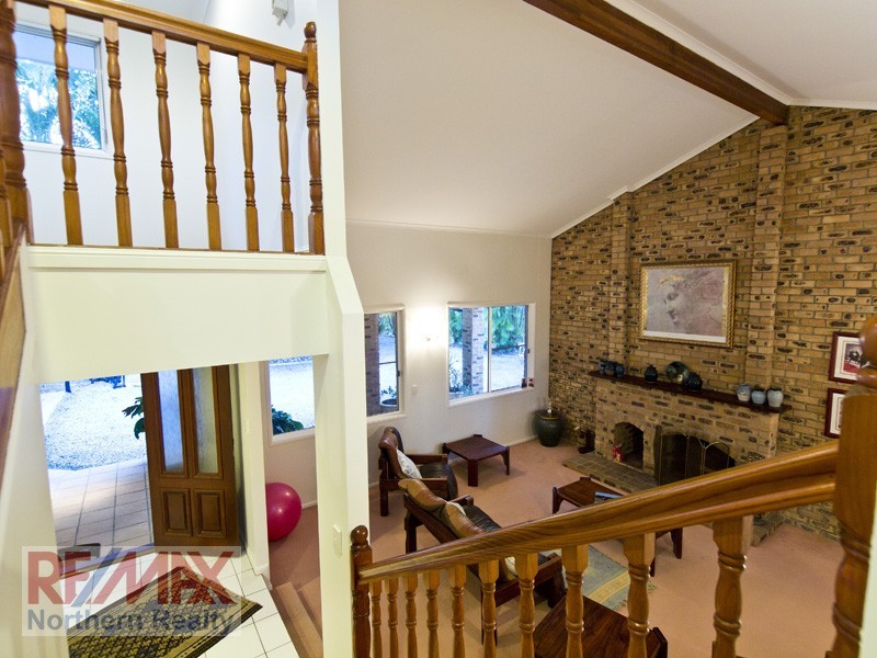 8 Spotted Gum Lane, Cashmere QLD 4500