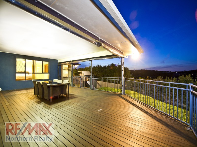 20 Toressian Pl, Cashmere QLD 4500