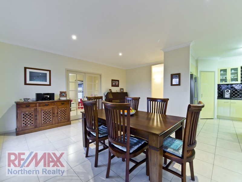 20 Toressian Pl, Cashmere QLD 4500