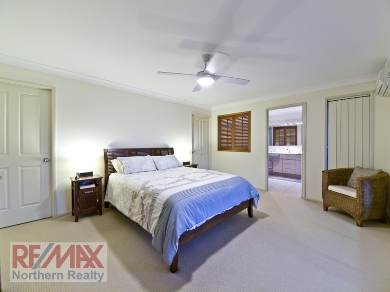 20 Toressian Pl, Cashmere QLD 4500