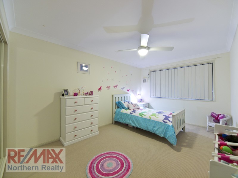 20 Toressian Pl, Cashmere QLD 4500