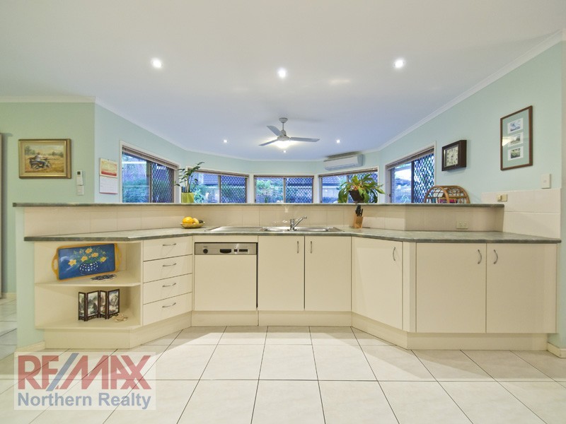 1 Alder Court, Albany Creek QLD 4035