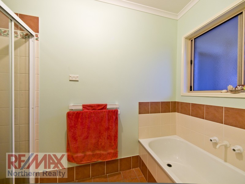 1 Alder Court, Albany Creek QLD 4035