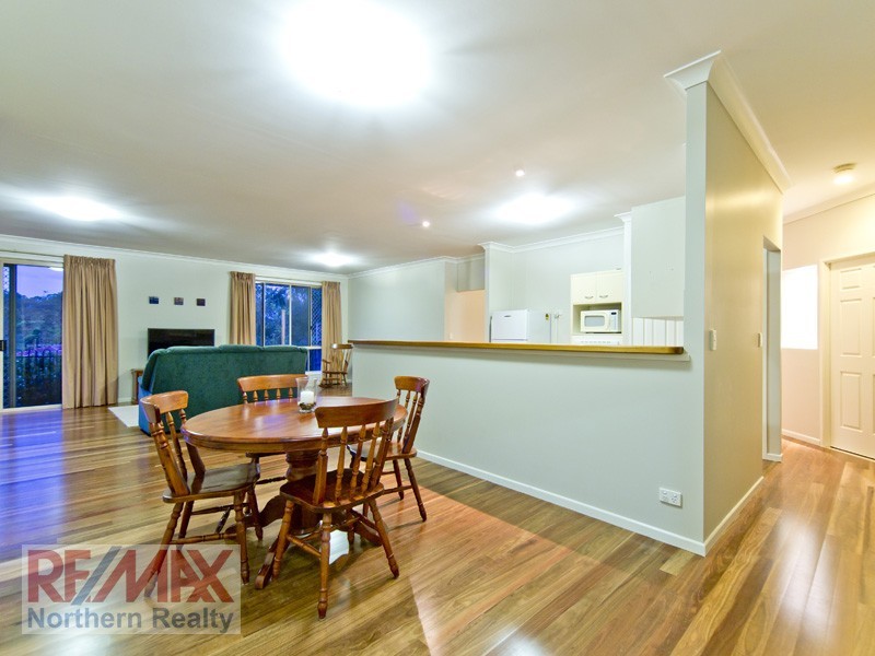 12 Cadagi Court, Albany Creek QLD 4035