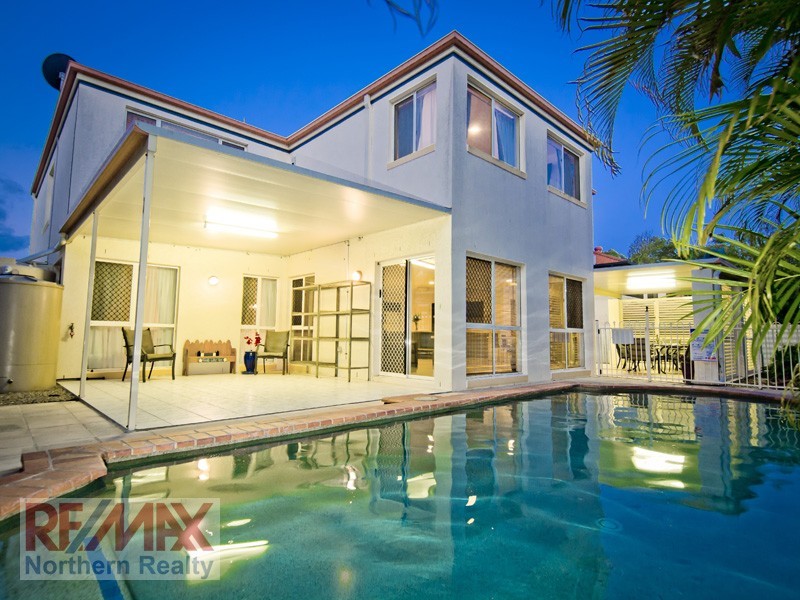 6 Harrow Close, Bridgeman Downs QLD 4035
