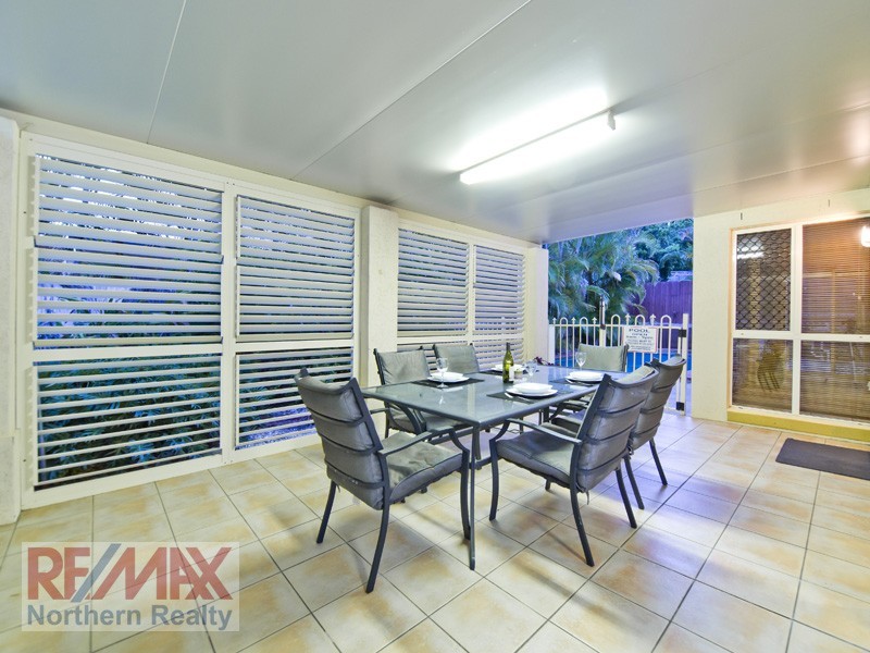 6 Harrow Close, Bridgeman Downs QLD 4035