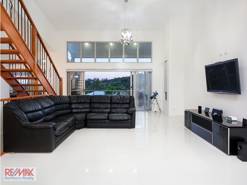 5 Tranquillity Circuit, Mitchelton QLD 4053