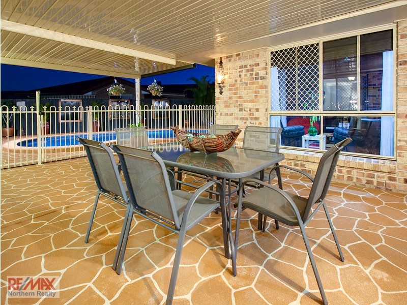 18 Pine Valley Drive, Joyner QLD 4500