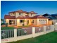 32 AURORA PL, Newport QLD 4020