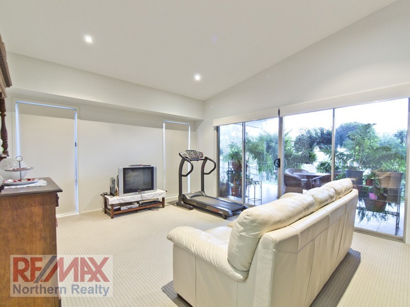 9 Maxwell Place, Cashmere QLD 4500