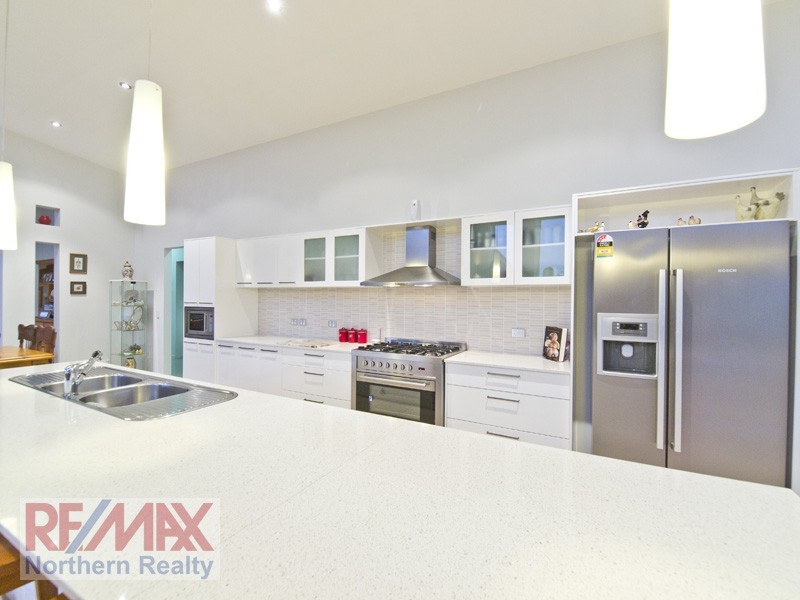 9 Maxwell Place, Cashmere QLD 4500